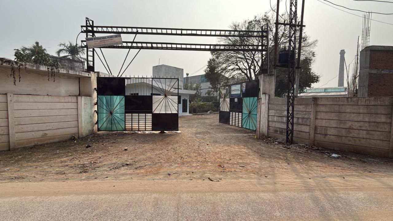 Arail Tent City Kumbh Cottage Mahakumbh -Near Arail Ghat And Naini Station Allāhābād Junction Buitenkant foto